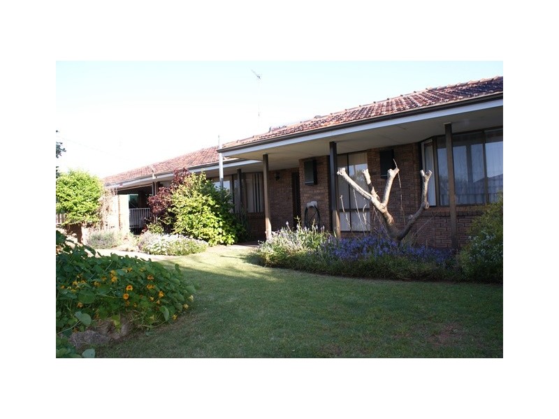 27 Clemintina Road, Dongara WA 6525