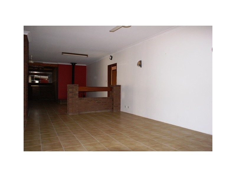 27 Clemintina Road, Dongara WA 6525