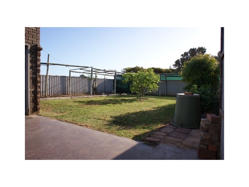 27 Clemintina Road, Dongara WA 6525