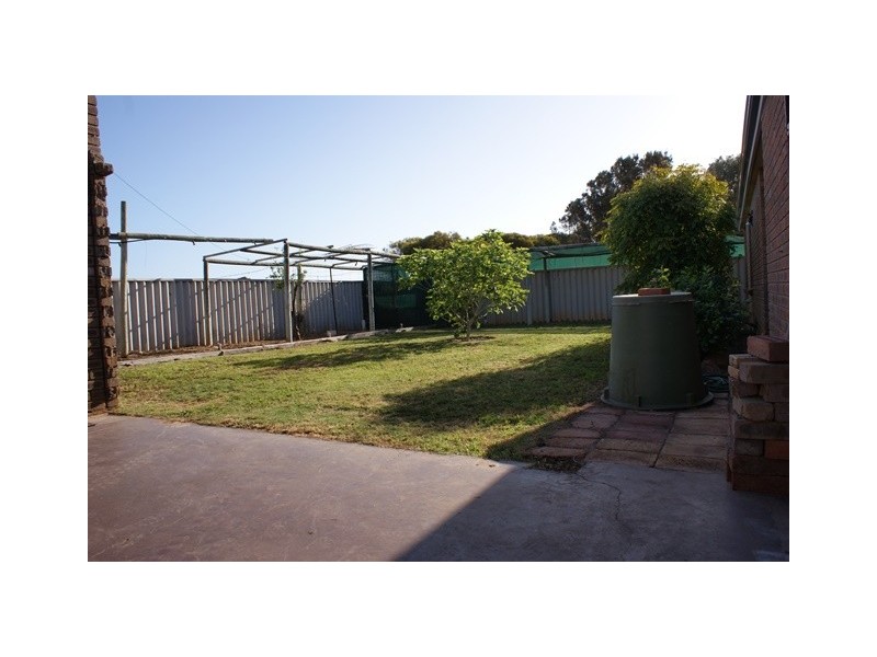27 Clemintina Road, Dongara WA 6525
