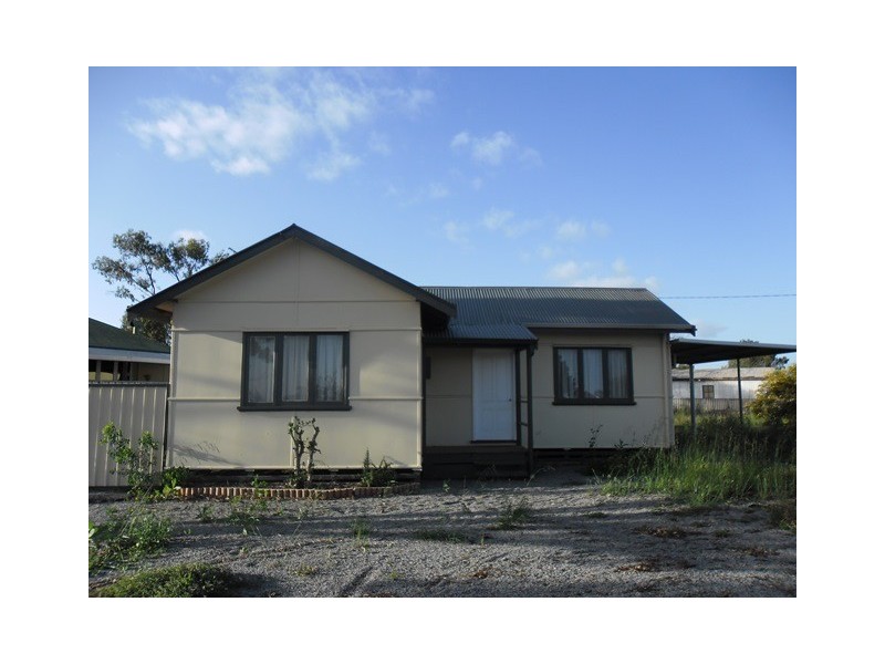 37 Mayrhofer Street, Three Springs WA 6519