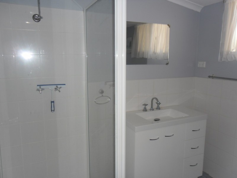 22 Railway Avenue, Carnamah WA 6517