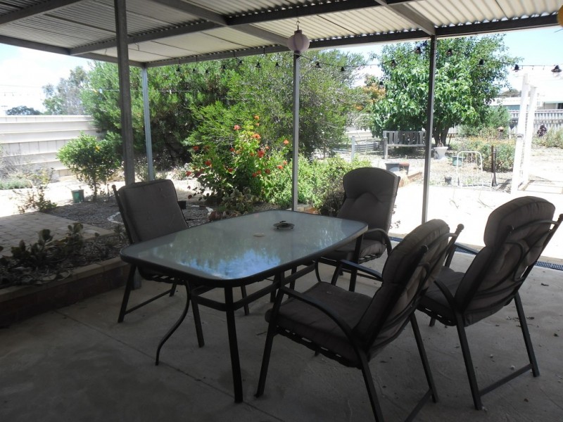 22 Railway Avenue, Carnamah WA 6517