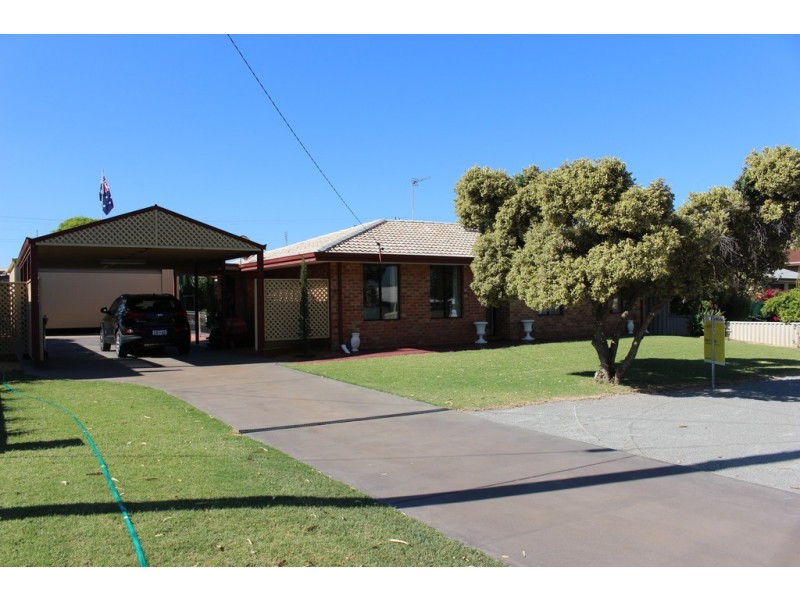8 Canny Place, Port Denison WA 6525
