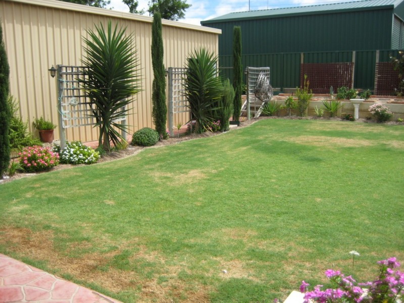 8 Canny Place, Port Denison WA 6525