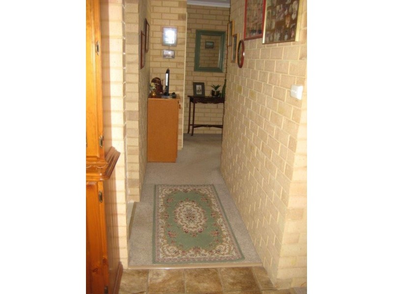 8 Canny Place, Port Denison WA 6525