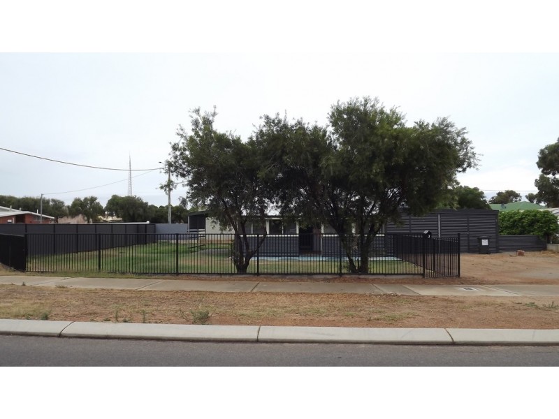 3 CHURCH STREET, Dongara WA 6525