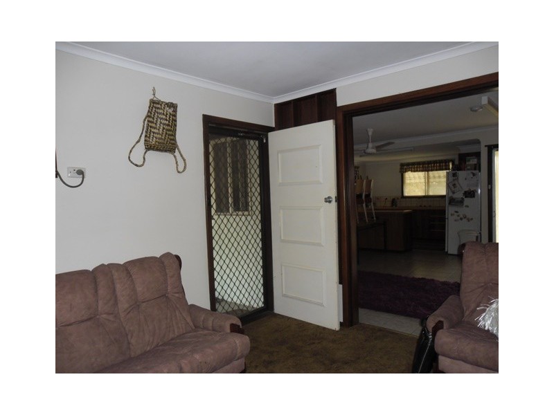 12 Williamson Street, Three Springs WA 6519