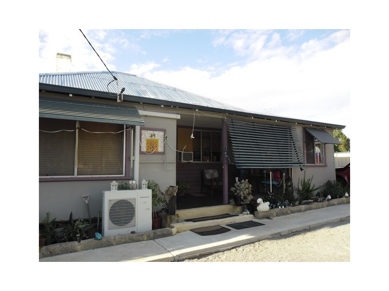 49 MacPherson Street, Carnamah WA 6517