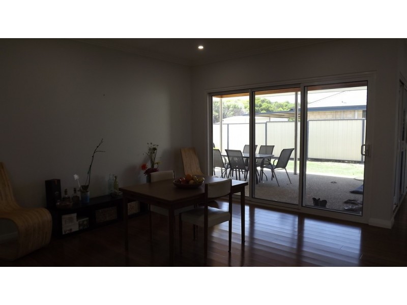 18 Gillam Drive, Dongara WA 6525