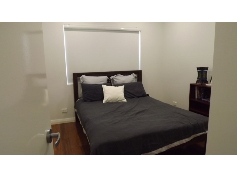 18 Gillam Drive, Dongara WA 6525