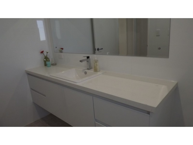 18 Gillam Drive, Dongara WA 6525