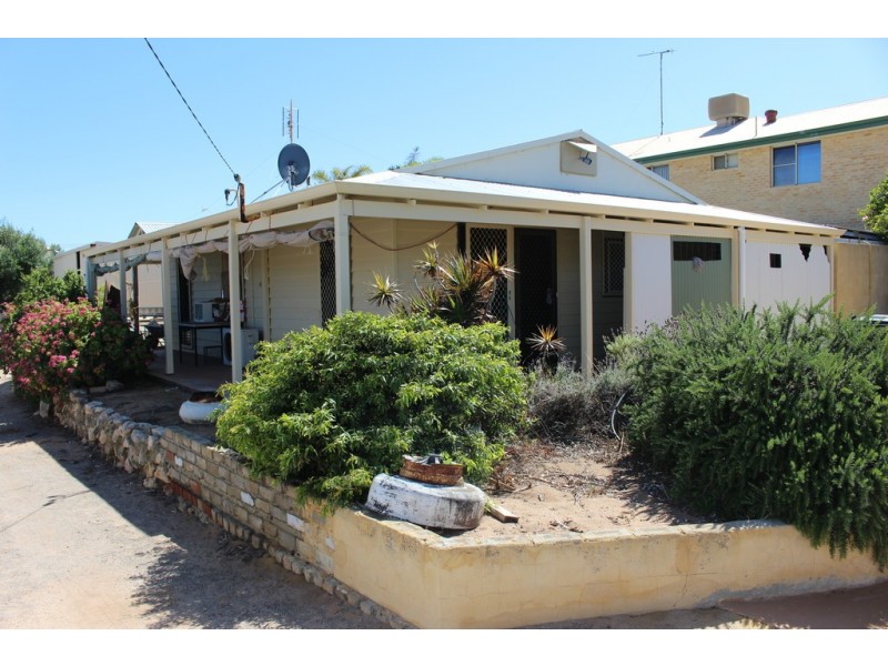 44 Ocean Drive, Port Denison WA 6525