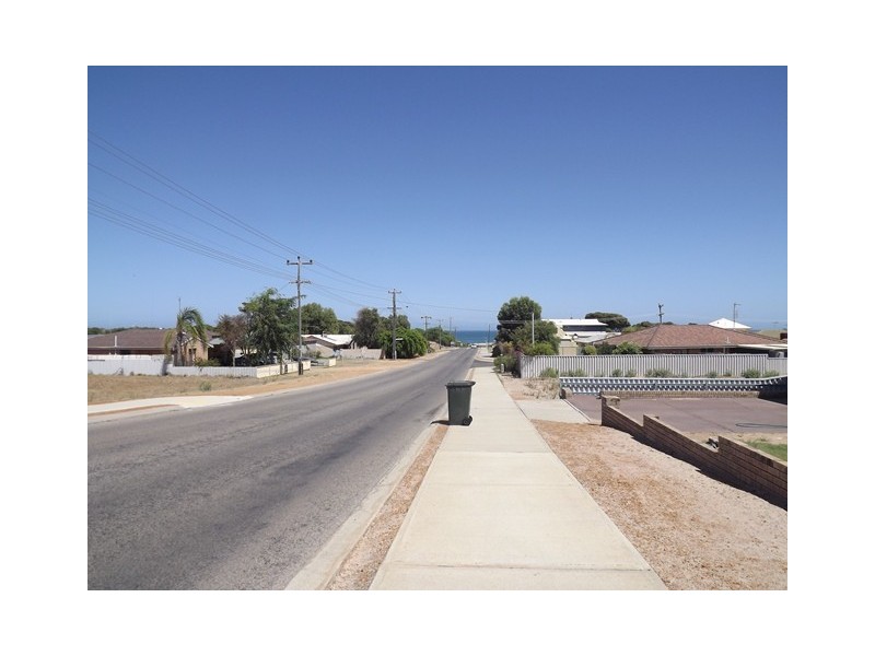 44 Ocean Drive, Port Denison WA 6525