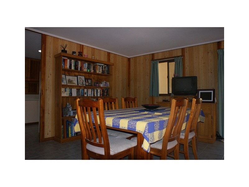 118 Acacia Road, Yardarino WA 6525