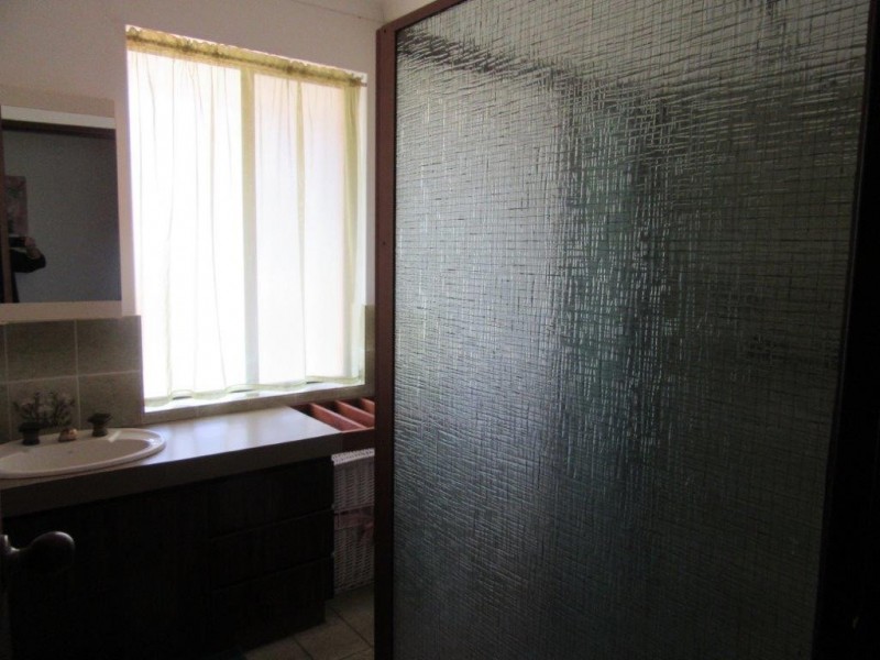 17 Slaughter Street, Three Springs WA 6519