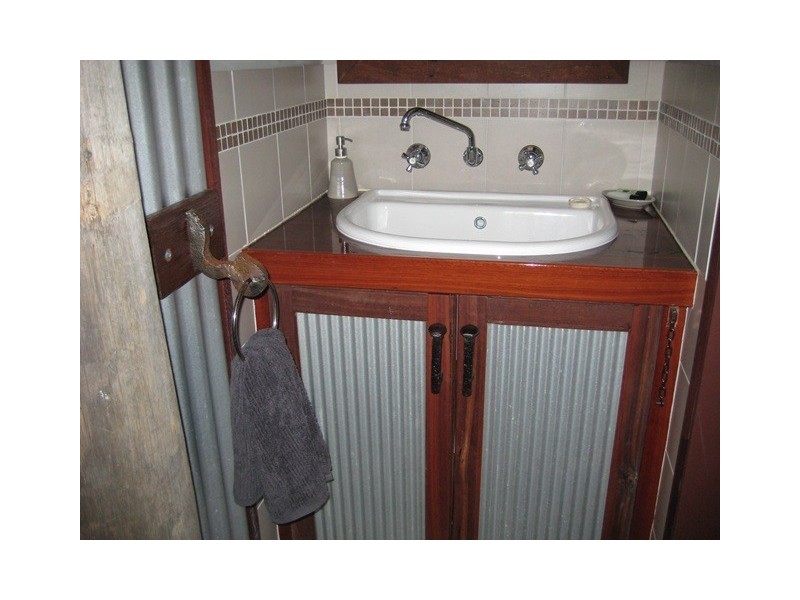 5 McNaboe Court, Port Denison WA 6525