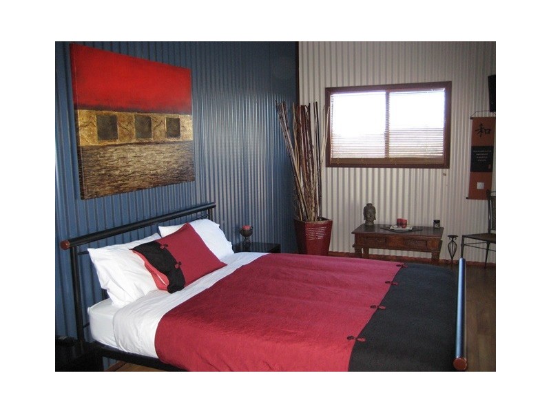 5 McNaboe Court, Port Denison WA 6525