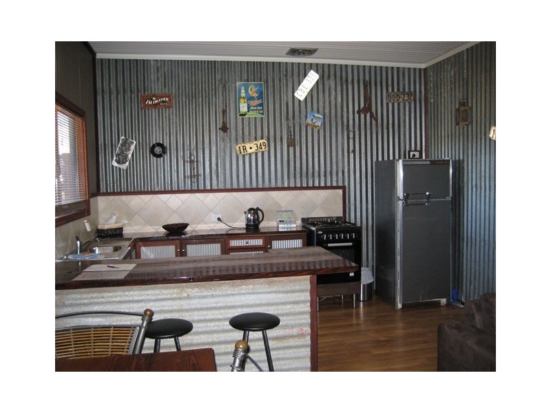 5 McNaboe Court, Port Denison WA 6525