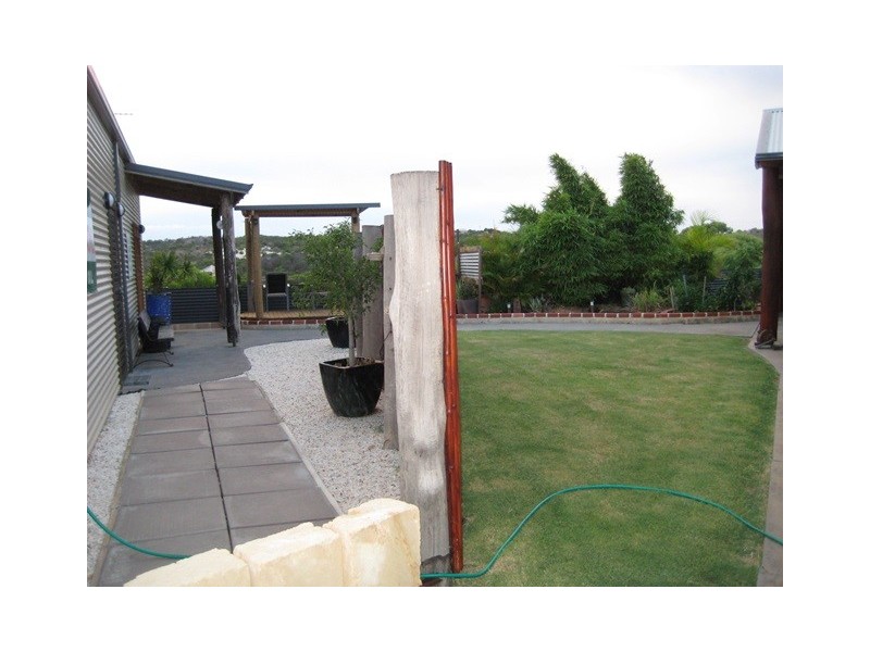 5 McNaboe Court, Port Denison WA 6525