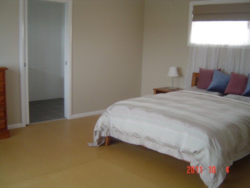 4 Hope Street, Port Denison WA 6525