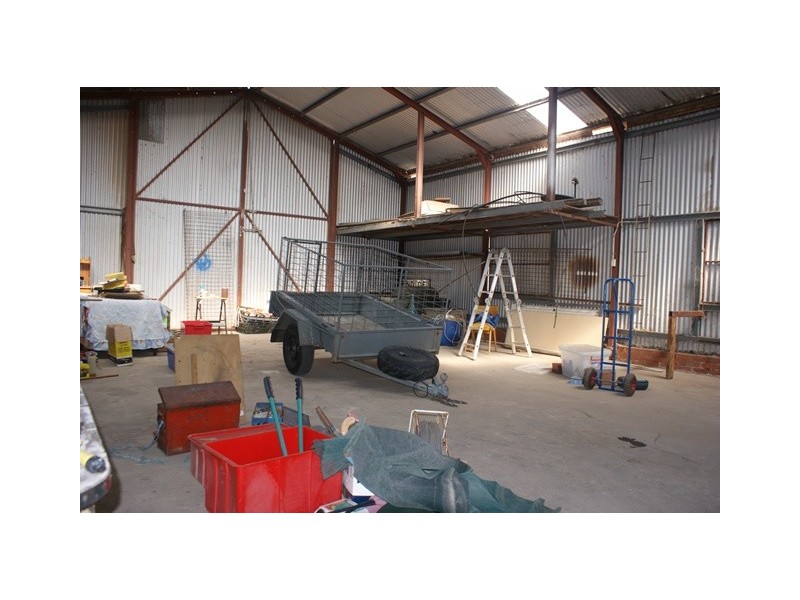 212 Point Leander Drive, Port Denison WA 6525