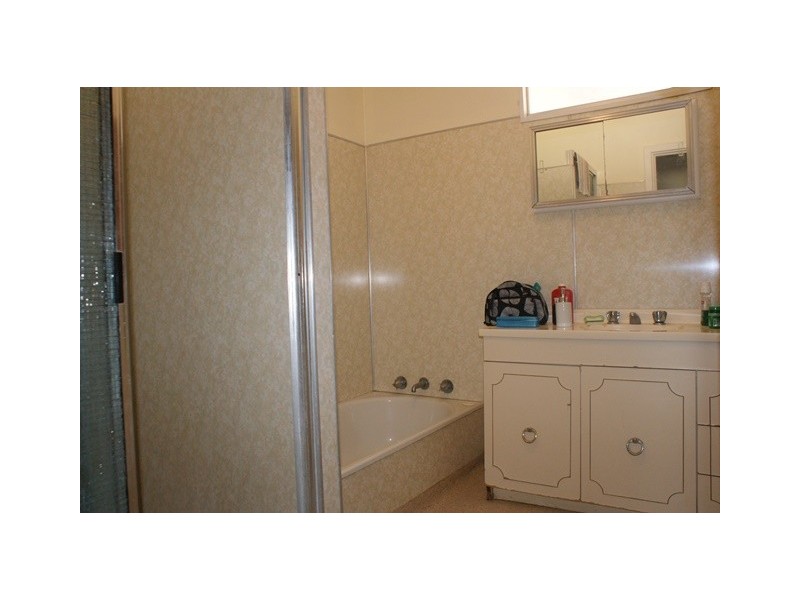 212 Point Leander Drive, Port Denison WA 6525