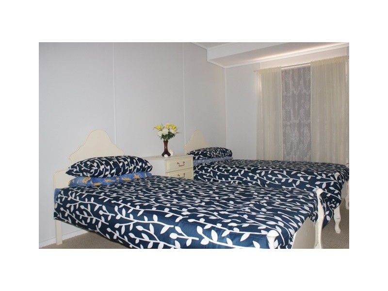 212 Point Leander Drive, Port Denison WA 6525