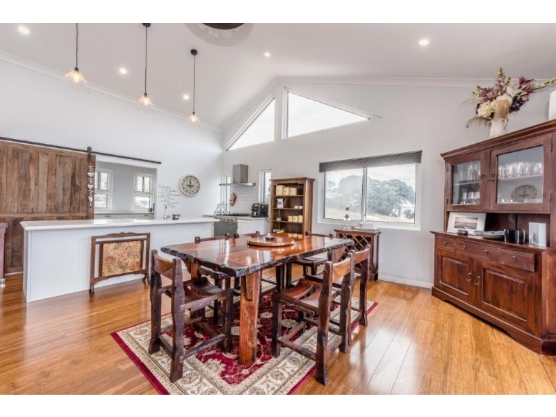 1 Benedictine Drive, Port Denison WA 6525