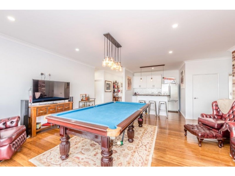 1 Benedictine Drive, Port Denison WA 6525
