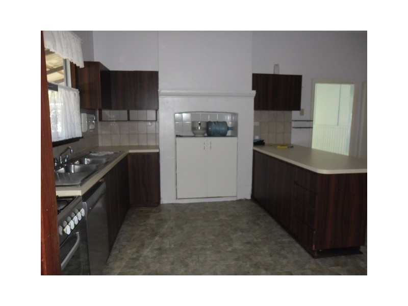 31 Caron Street, Carnamah WA 6517