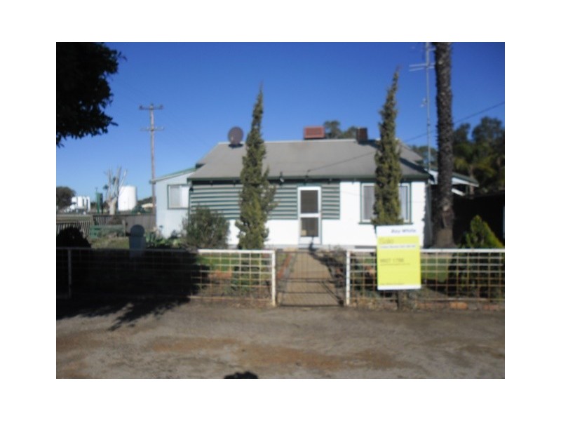 31 Caron Street, Carnamah WA 6517