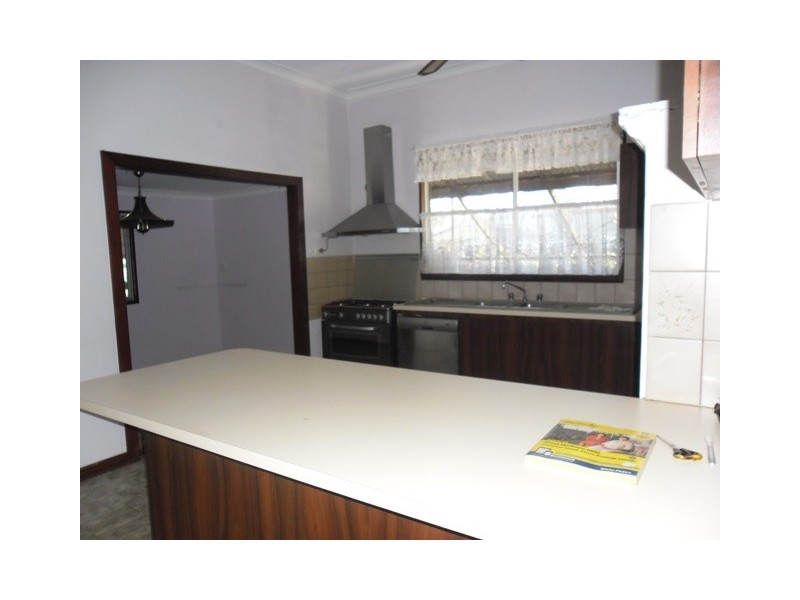 31 Caron Street, Carnamah WA 6517