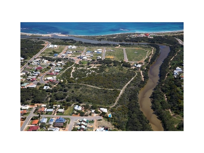9 Abbott Tce, Port Denison WA 6525