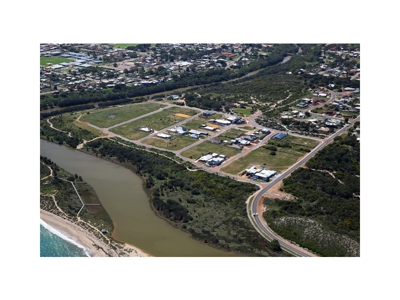 16 Bertran Vista, Port Denison WA 6525