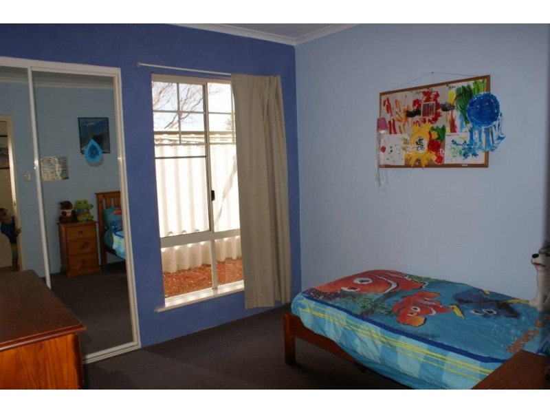 14 Bungaru Road, Port Denison WA 6525