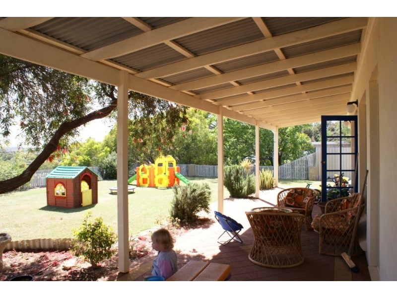 14 Bungaru Road, Port Denison WA 6525