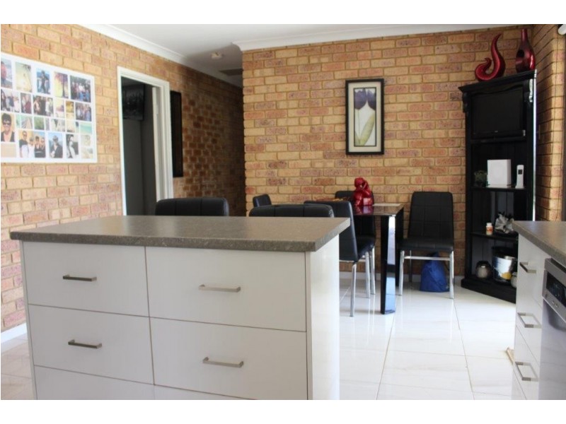 36 Dodd Street, Dongara WA 6525