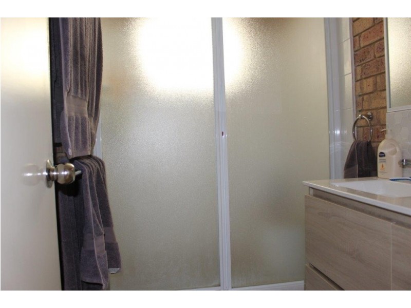 36 Dodd Street, Dongara WA 6525