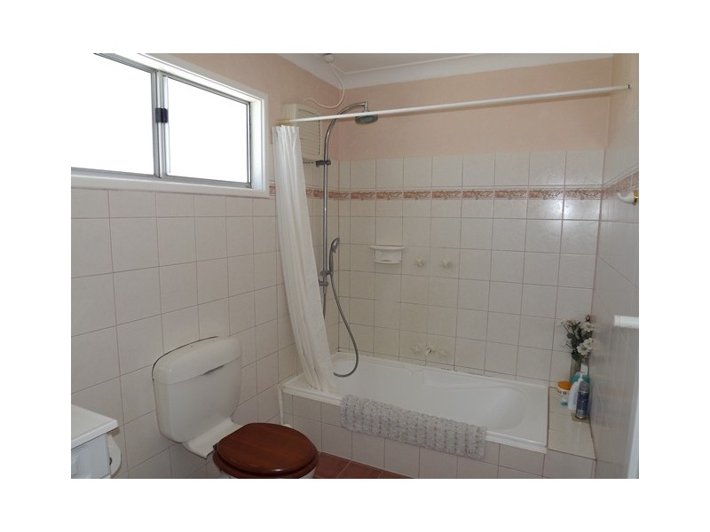 10 Whelan Street, Port Denison WA 6525