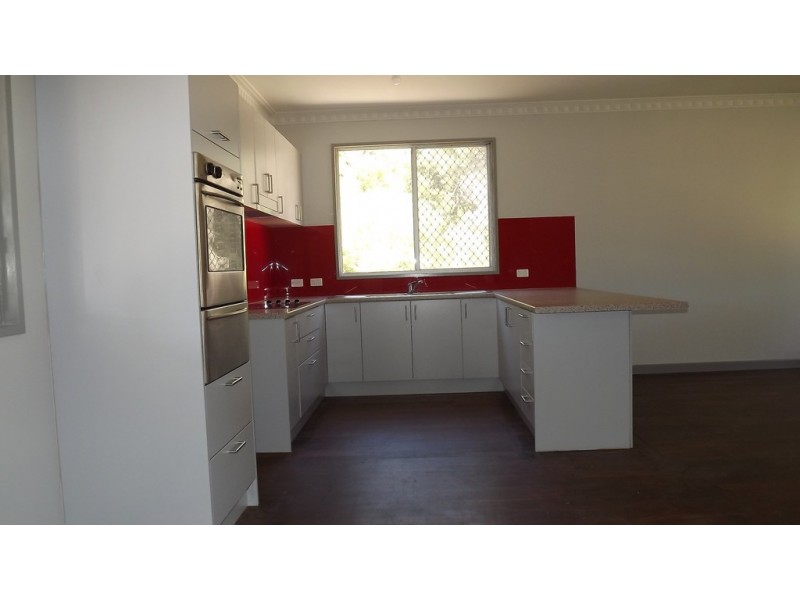 140 Point Leander Drive, Port Denison WA 6525