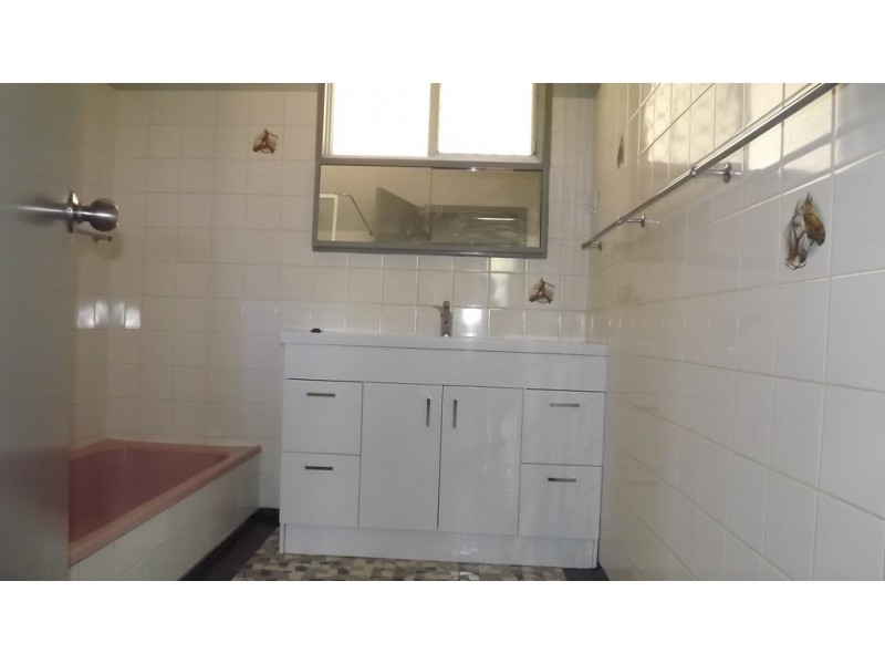 140 Point Leander Drive, Port Denison WA 6525