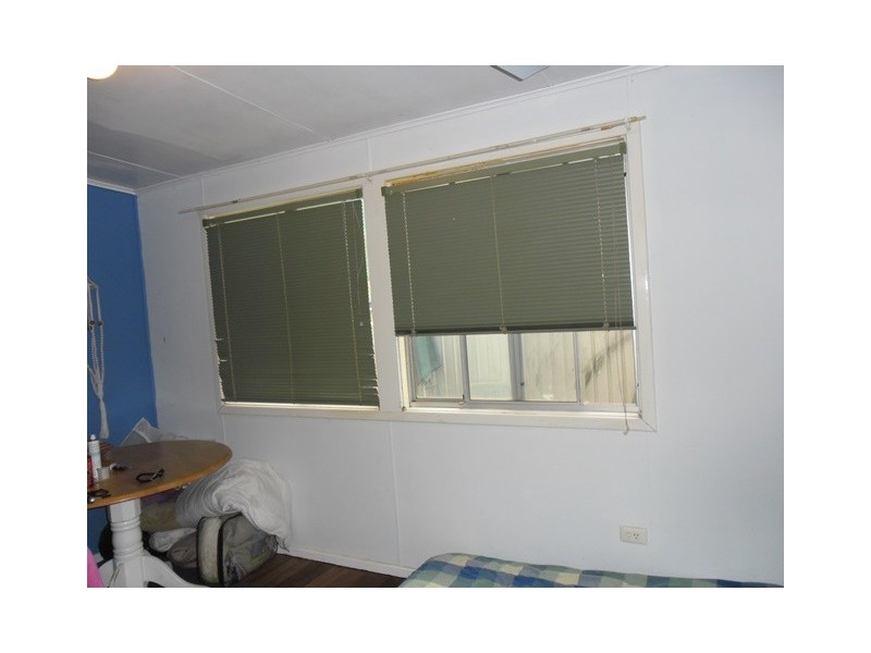 15 Slaughter Street, Three Springs WA 6519