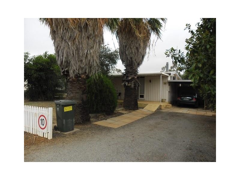 15 Slaughter Street, Three Springs WA 6519