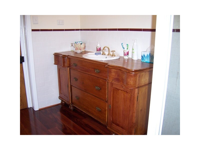 19 Waldeck Street, Dongara WA 6525