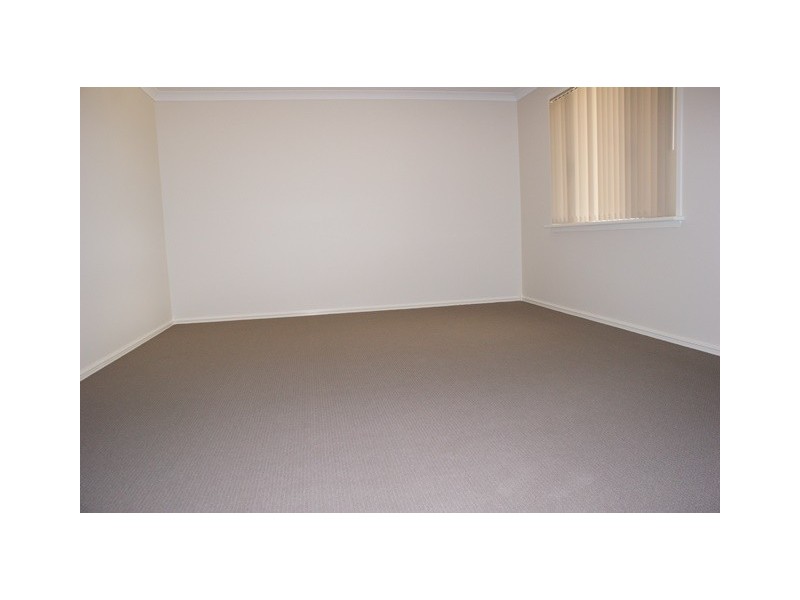 16 Bayliss Road, Dongara WA 6525