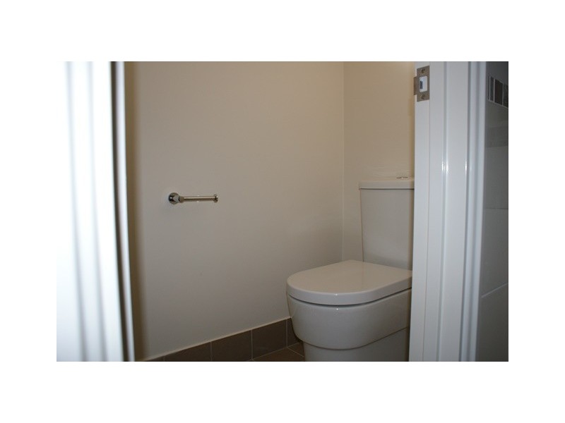 16 Bayliss Road, Dongara WA 6525