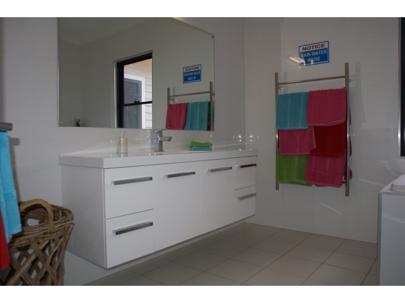 260 Springfield Drive, Springfield WA 6525