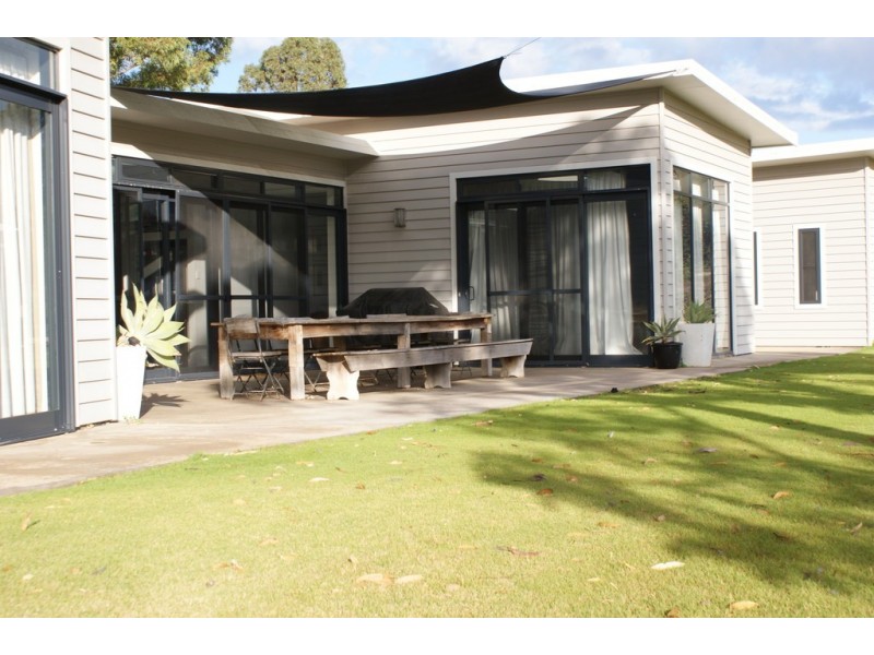 260 Springfield Drive, Springfield WA 6525