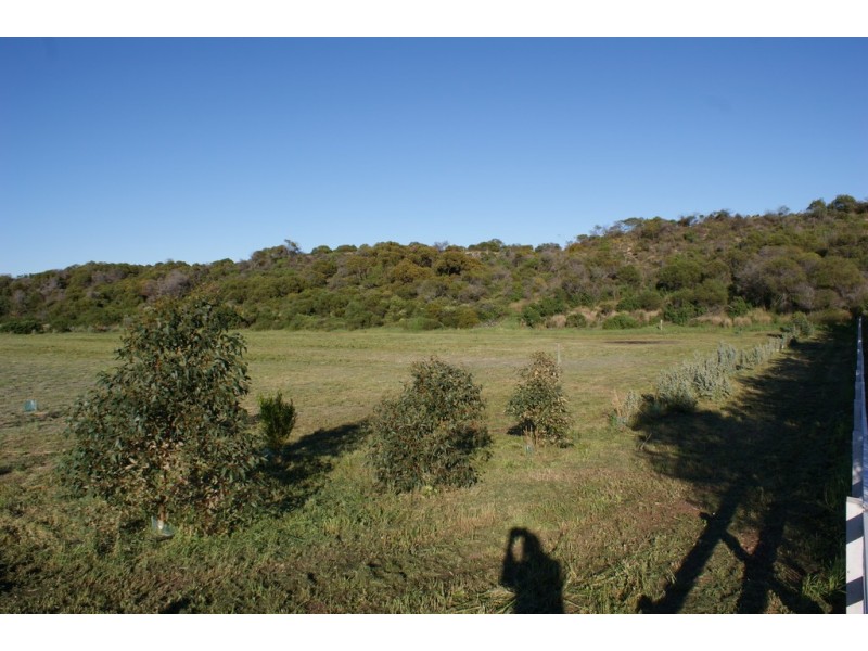 133 Brennand Road, Dongara WA 6525